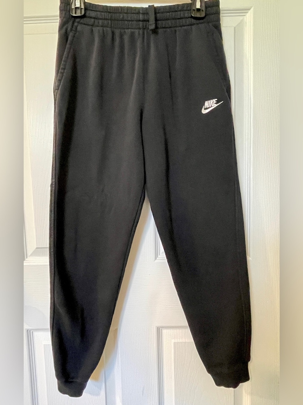 Nike Big Kids' Sportswear Club Fleece Joggers